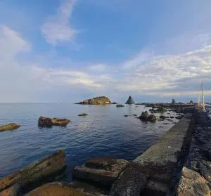 Aci Trezza suite fronte mare - Macchia