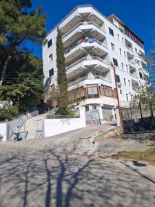 Jozi Kaiser Apartment 2