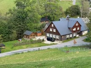 Penzion Zvonička - 卢巴夫卡