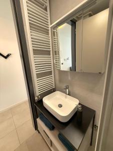 Lana apartment with private parking