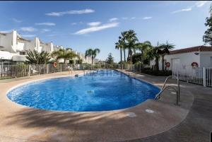 Apartamento a 100 m de la playa, Calahonda