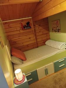 Chalets Chalet confortable a Attin - 36 m² avec jardin : photos des chambres
