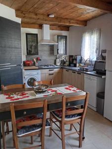 Maisons de vacances Gite les coquelicots : photos des chambres