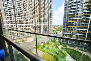 Shi House- 1BR BS12 Modern Stay &Vinhomes G Park