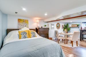 5 Mi to Dtwn Portland Walkable Studio Suite