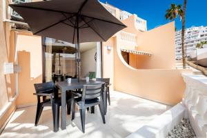 Paradise Court Suites