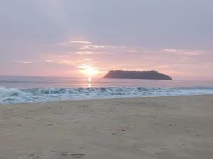 Honnavar Beach tent house stay - Haledapur