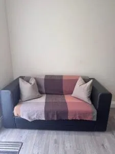 Cosy Space near Dublin Airport and City - 提雷斯顿