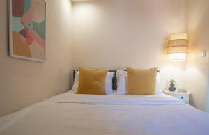 Central old Town house with jacuzzi and yard,4ppl
