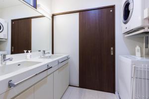 ビーチまで車で2分 BBQセットあり 車2台駐車可能 バリアフリーok Terrace Garden Okinawa