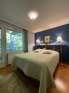 Helsinki Hallainvuori yksityismajoitus - Kontula