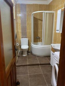 Çeşme Çarşıda Müstakil ev