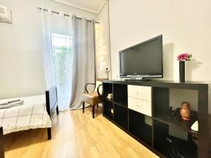 Athens city cozy apartment!