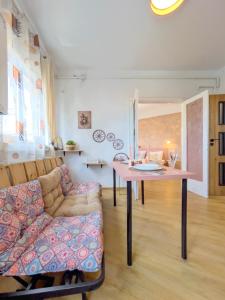 Central Bucharest Delicious