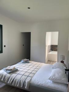 Villas La Villa des Chenes : photos des chambres