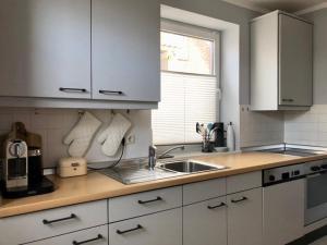 Garten, Sonnenterrasse und Strandkorb - Cozy Cottage 2