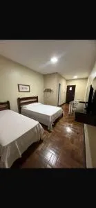 Apartamento 113 - Suíte com ar condicionado - 帕特罗西尼乌