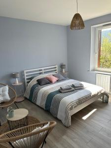Appartements Appartement cosy avec vue sur les montagnes : photos des chambres