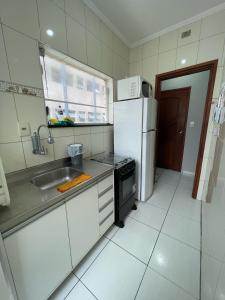 APARTAMENTO FRENTE AO MAR EM SANTOS