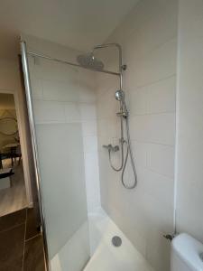 Appartements Poppy-Ideally located, Next station,Gd Palais&City : photos des chambres