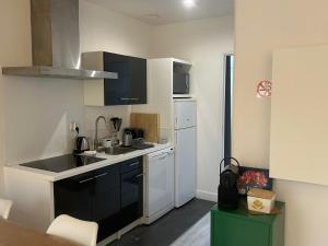 Appartements Poppy-Ideally located, Next station,Gd Palais&City : photos des chambres