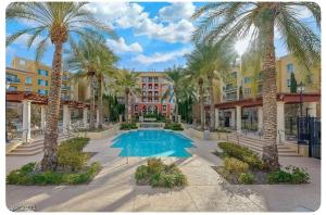 Lake Las Vegas Luxe Retreat