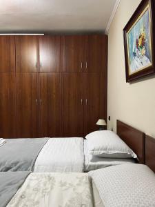 Cozy & Authentic Tirana Stay - 3Min Walk to Center