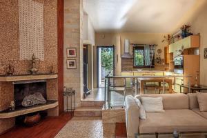 Sani Villa Suave with pool