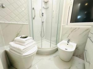 Colosseum Imperial Guest House