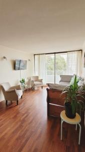 Departamento Central para 7 personas con estacionamiento