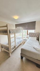 Departamento Central para 7 personas con estacionamiento