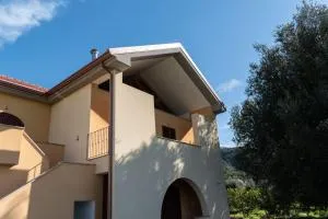 Villetta Luneria - Rodio