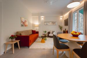 Mia Homes - Acropolis