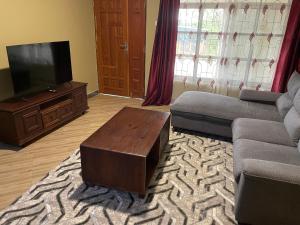 The Golden Suite Apartment