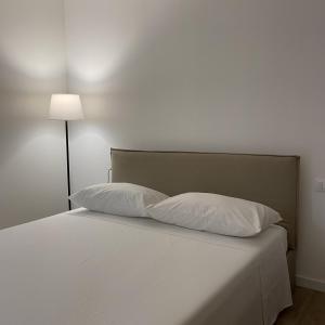 LuxuryApartmentBaiaBlanca Pool & Free Parking