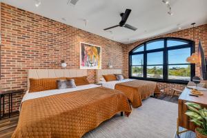 Penthouse w Rooftop, Secure Parking