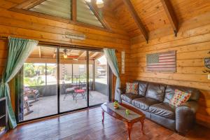 Access to Lake Okeechobee Cabin with Perks!