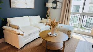 Hollywood Cozy Studio - Walk to Walk of Fame Free Parking Pool & Gym