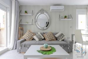 Benalbeach beautiful 2 BDR Apt with sea views