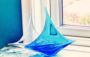 Oceanfront Coolcation on West Coast with incredible ocean views!