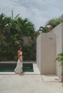 Designer 3BR Villa Tropical Stay Near Canggu