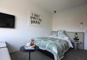Budget Double Room room in Beach Road Hotel