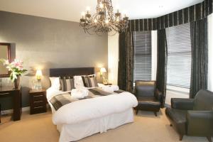 Superior Double Room with King Size Bed