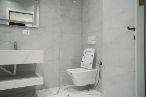 Azura Adriatik Apartments
