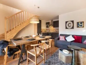 Scenic apartment in Vaujany with mountain views - LʼEnversin