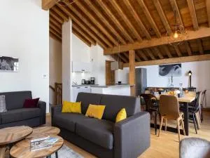 Charming ski-in ski-out apartment for 9 Guests - 拉普拉尼马孔