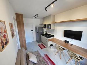 Apartamento em Pinheiros - 500m do Metrô Faria Lima