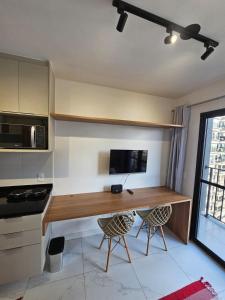 Apartamento em Pinheiros - 500m do Metrô Faria Lima