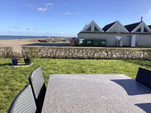 6 person holiday home in Thyholm-By Traum