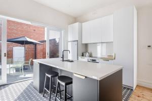 Fitz Royale - Elegant Style meets Urban Energy